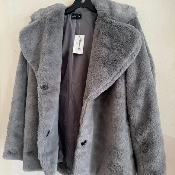 NWT Grey Cozy Soft Fleece Teddy Jacket Size S - Picture 4 of 10